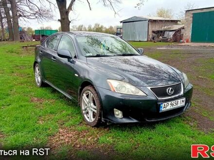 Серый Лексус ИС, объемом двигателя 2.2 л и пробегом 320 тыс. км за 8200 $, фото 1 на Automoto.ua