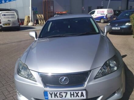 Серый Лексус ИС, объемом двигателя 2.2 л и пробегом 180 тыс. км за 3472 $, фото 1 на Automoto.ua