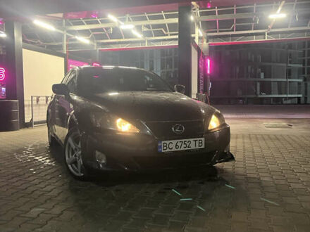 Лексус ІС 2007 у Жовкві на Automoto.ua Сірий Лексус ІС, об'ємом двигуна 2.23 л та пробігом 298 тис. км за 8500 $, фото 1 на Automoto.ua