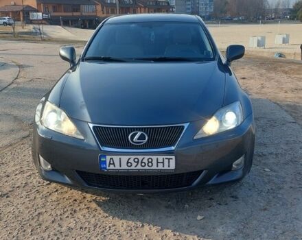 Сірий Лексус ІС, об'ємом двигуна 2.2 л та пробігом 276 тис. км за 9200 $, фото 1 на Automoto.ua