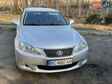 Лексус ІС 2009 у Львові на Automoto.ua Сірий Лексус ІС, об'ємом двигуна 2.23 л та пробігом 278 тис. км за 8700 $, фото 1 на Automoto.ua