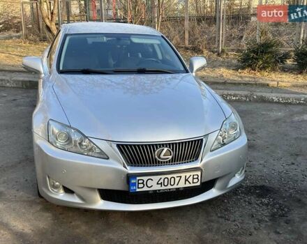 Сірий Лексус ІС, об'ємом двигуна 2.23 л та пробігом 278 тис. км за 8700 $, фото 1 на Automoto.ua