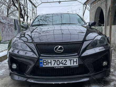 Сірий Лексус ІС, об'ємом двигуна 2.5 л та пробігом 270 тис. км за 11500 $, фото 1 на Automoto.ua