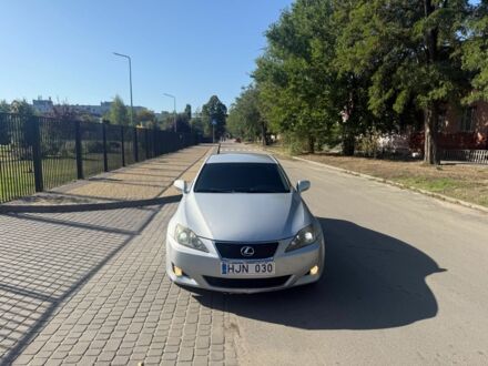 Сірий Лексус ІС, об'ємом двигуна 2.2 л та пробігом 200 тис. км за 3950 $, фото 1 на Automoto.ua