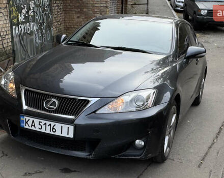 Сірий Лексус ІС, об'ємом двигуна 2.5 л та пробігом 214 тис. км за 11000 $, фото 1 на Automoto.ua