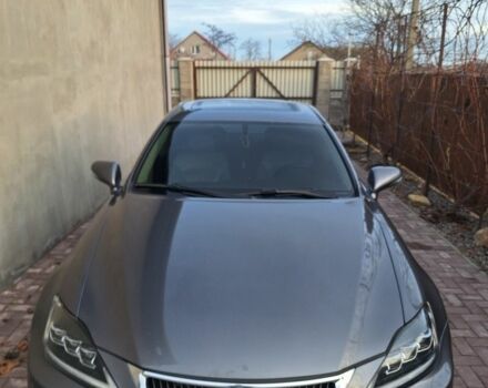 Сірий Лексус ІС, об'ємом двигуна 2.5 л та пробігом 220 тис. км за 11500 $, фото 1 на Automoto.ua