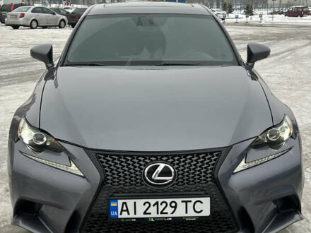 Серый Лексус ИС, объемом двигателя 2.5 л и пробегом 190 тыс. км за 15000 $, фото 1 на Automoto.ua