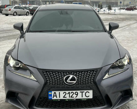 Серый Лексус ИС, объемом двигателя 2.5 л и пробегом 190 тыс. км за 15000 $, фото 1 на Automoto.ua