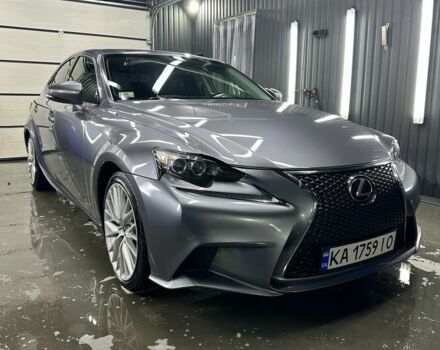 Серый Лексус ИС, объемом двигателя 2.5 л и пробегом 218 тыс. км за 14300 $, фото 1 на Automoto.ua