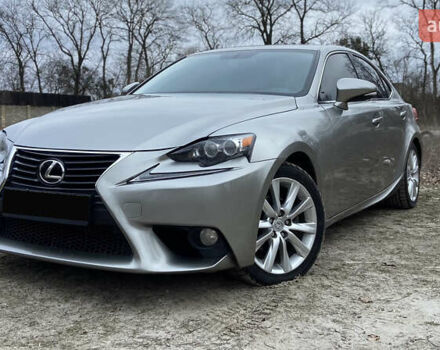 Сірий Лексус ІС, об'ємом двигуна 2.5 л та пробігом 77 тис. км за 17300 $, фото 1 на Automoto.ua