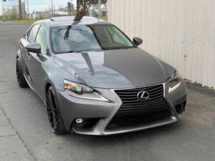 Сірий Лексус ІС, об'ємом двигуна 2.5 л та пробігом 75 тис. км за 6300 $, фото 1 на Automoto.ua
