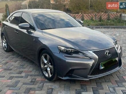 Серый Лексус ИС, объемом двигателя 2 л и пробегом 224 тыс. км за 17100 $, фото 1 на Automoto.ua