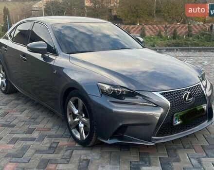 Серый Лексус ИС, объемом двигателя 2 л и пробегом 224 тыс. км за 17100 $, фото 1 на Automoto.ua