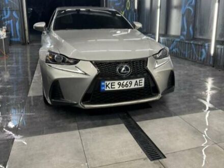 Серый Лексус ИС, объемом двигателя 2 л и пробегом 145 тыс. км за 21200 $, фото 1 на Automoto.ua