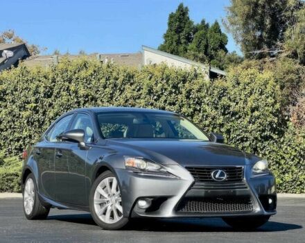 Серый Лексус ИС, объемом двигателя 2 л и пробегом 79 тыс. км за 14500 $, фото 1 на Automoto.ua