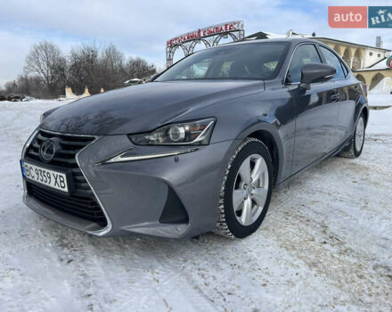Сірий Лексус ІС, об'ємом двигуна 2.5 л та пробігом 165 тис. км за 19900 $, фото 1 на Automoto.ua