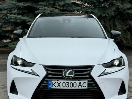 Серый Лексус ИС, объемом двигателя 2 л и пробегом 61 тыс. км за 22000 $, фото 1 на Automoto.ua