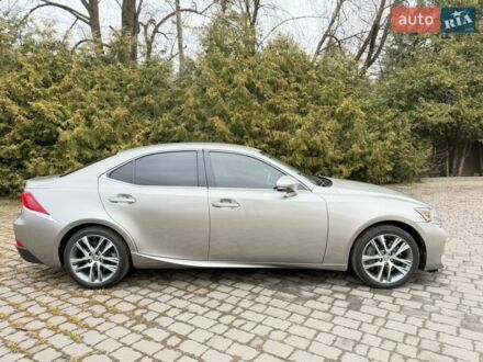 Серый Лексус ИС, объемом двигателя 2 л и пробегом 98 тыс. км за 20400 $, фото 1 на Automoto.ua