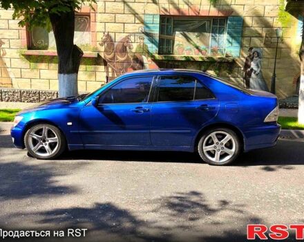 Синій Лексус ІС, об'ємом двигуна 2 л та пробігом 320 тис. км за 4500 $, фото 1 на Automoto.ua