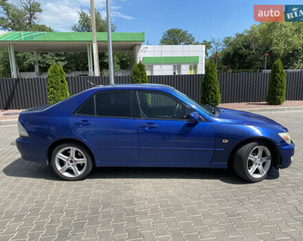 Лексус ИС 1999 в Одессе на Automoto.ua Синий Лексус ИС, объемом двигателя 1.99 л и пробегом 380 тыс. км за 5300 $, фото 1 на Automoto.ua