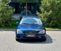 Синий Лексус ИС, объемом двигателя 2 л и пробегом 310 тыс. км за 4999 $, фото 1 на Automoto.ua