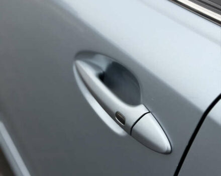 Синій Лексус ІС, об'ємом двигуна 2.23 л та пробігом 249 тис. км за 8499 $, фото 7 на Automoto.ua