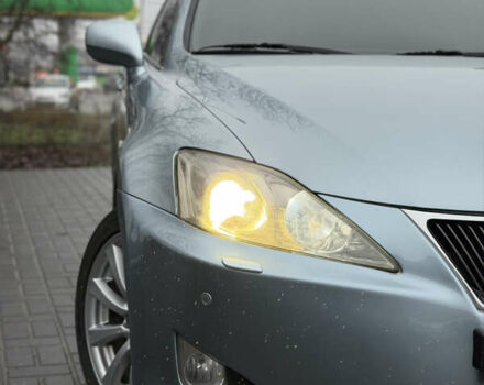 Синій Лексус ІС, об'ємом двигуна 2.23 л та пробігом 249 тис. км за 8499 $, фото 6 на Automoto.ua