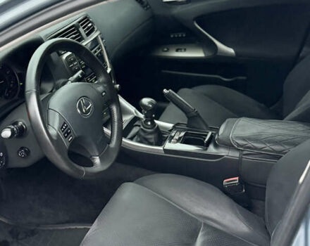 Синій Лексус ІС, об'ємом двигуна 2.23 л та пробігом 249 тис. км за 8499 $, фото 14 на Automoto.ua