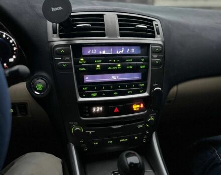 Синий Лексус ИС, объемом двигателя 2.5 л и пробегом 198 тыс. км за 6700 $, фото 18 на Automoto.ua