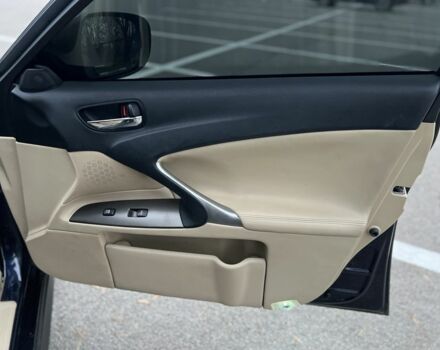 Синий Лексус ИС, объемом двигателя 2.5 л и пробегом 198 тыс. км за 6700 $, фото 10 на Automoto.ua