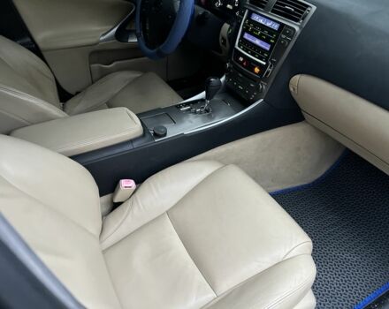 Синий Лексус ИС, объемом двигателя 2.5 л и пробегом 198 тыс. км за 6700 $, фото 11 на Automoto.ua