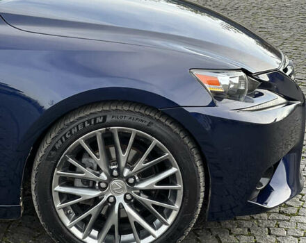 Синий Лексус ИС, объемом двигателя 2.5 л и пробегом 98 тыс. км за 17350 $, фото 9 на Automoto.ua