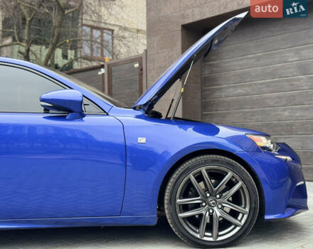 Синий Лексус ИС, объемом двигателя 2.5 л и пробегом 149 тыс. км за 19000 $, фото 18 на Automoto.ua