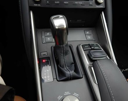 Синий Лексус ИС, объемом двигателя 3.5 л и пробегом 63 тыс. км за 10350 $, фото 10 на Automoto.ua