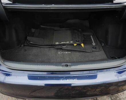 Синий Лексус ИС, объемом двигателя 3.5 л и пробегом 63 тыс. км за 10350 $, фото 14 на Automoto.ua