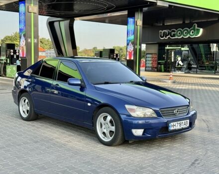 Синій Лексус ІС, об'ємом двигуна 2 л та пробігом 241 тис. км за 4900 $, фото 1 на Automoto.ua