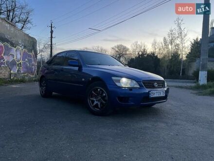 Синій Лексус ІС, об'ємом двигуна 2 л та пробігом 250 тис. км за 5100 $, фото 1 на Automoto.ua