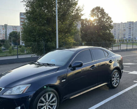 Синий Лексус ИС, объемом двигателя 2.23 л и пробегом 300 тыс. км за 7200 $, фото 1 на Automoto.ua