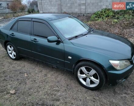 Зеленый Лексус ИС, объемом двигателя 1.99 л и пробегом 200 тыс. км за 3100 $, фото 3 на Automoto.ua