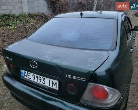 Зеленый Лексус ИС, объемом двигателя 1.99 л и пробегом 200 тыс. км за 3100 $, фото 2 на Automoto.ua