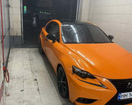 Оранжевый Лексус ИС, объемом двигателя 2.5 л и пробегом 220 тыс. км за 13500 $, фото 2 на Automoto.ua