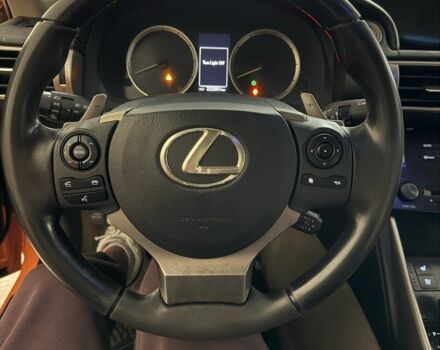 Помаранчевий Лексус ІС, об'ємом двигуна 2.5 л та пробігом 220 тис. км за 12900 $, фото 7 на Automoto.ua