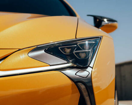 Желтый Лексус ЛС, объемом двигателя 3.46 л и пробегом 16 тыс. км за 94000 $, фото 1 на Automoto.ua