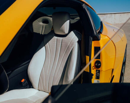 Желтый Лексус ЛС, объемом двигателя 3.46 л и пробегом 16 тыс. км за 94000 $, фото 26 на Automoto.ua