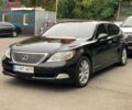 Чорний Лексус ЛС 460, об'ємом двигуна 4.6 л та пробігом 225 тис. км за 11900 $, фото 2 на Automoto.ua