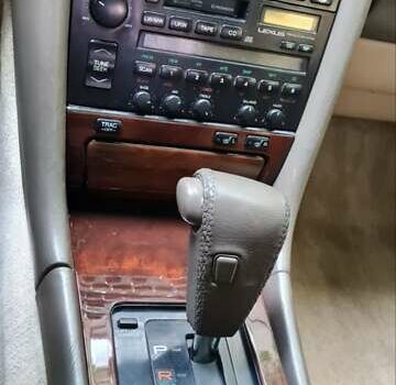 Білий Лексус ЛС, об'ємом двигуна 4 л та пробігом 507 тис. км за 3500 $, фото 12 на Automoto.ua