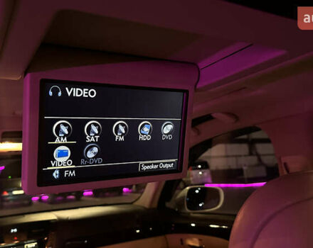 Белый Лексус ЛС, объемом двигателя 4.97 л и пробегом 326 тыс. км за 10900 $, фото 34 на Automoto.ua