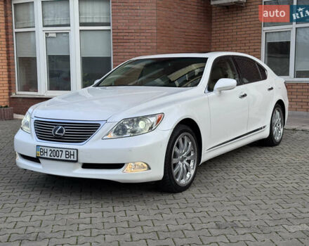 Білий Лексус ЛС, об'ємом двигуна 4.61 л та пробігом 118 тис. км за 15999 $, фото 2 на Automoto.ua