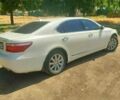 Белый Лексус ЛС, объемом двигателя 4.97 л и пробегом 388 тыс. км за 13200 $, фото 52 на Automoto.ua