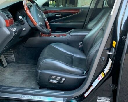 Білий Лексус ЛС, об'ємом двигуна 12.8 л та пробігом 176 тис. км за 8500 $, фото 5 на Automoto.ua